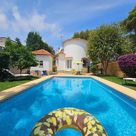 Comas Tatil Evi