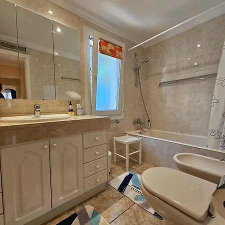 Comas * دينايا