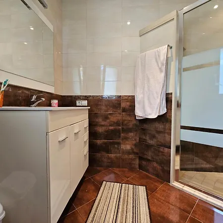 بيت للعطل Comas دينايا